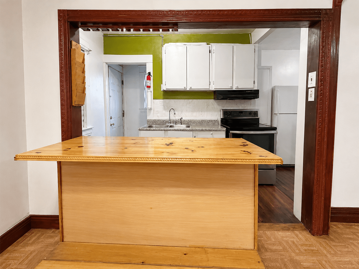 111 S Homer St #NA - Photo 6 of 26