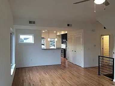200 W 11th St #A - Photo 5 of 12