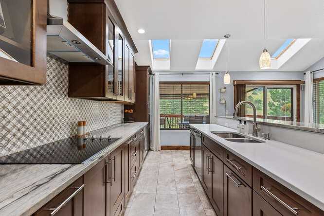 661 Trailside Dr - Photo 6 of 17