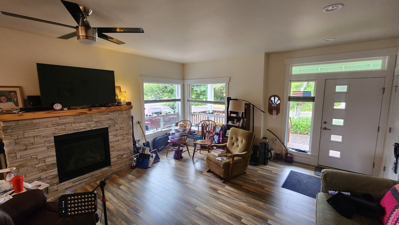 109 N Port Loop Nw #NA - Photo 4 of 6