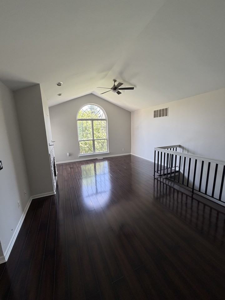 52332 Stoneridge - Photo 2 of 20