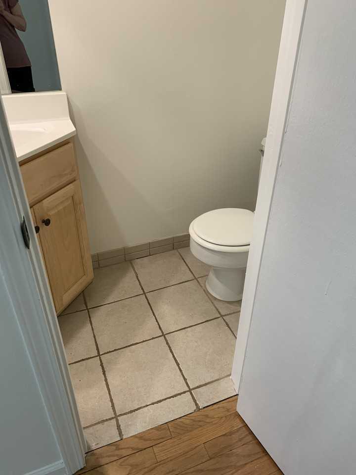 1233 Chamberlain Dr - Photo 3 of 8