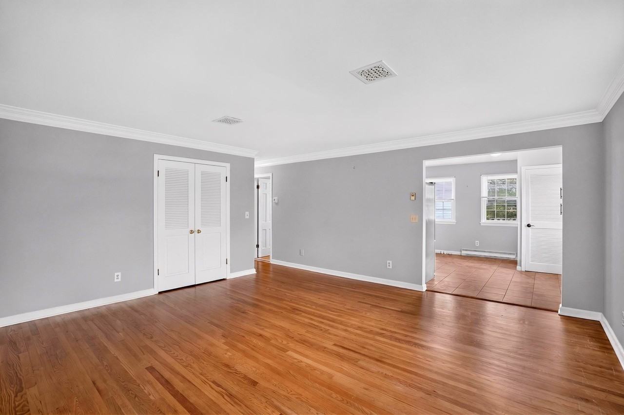 169 Mountain Ave #2ndFL - Photo 3 of 15
