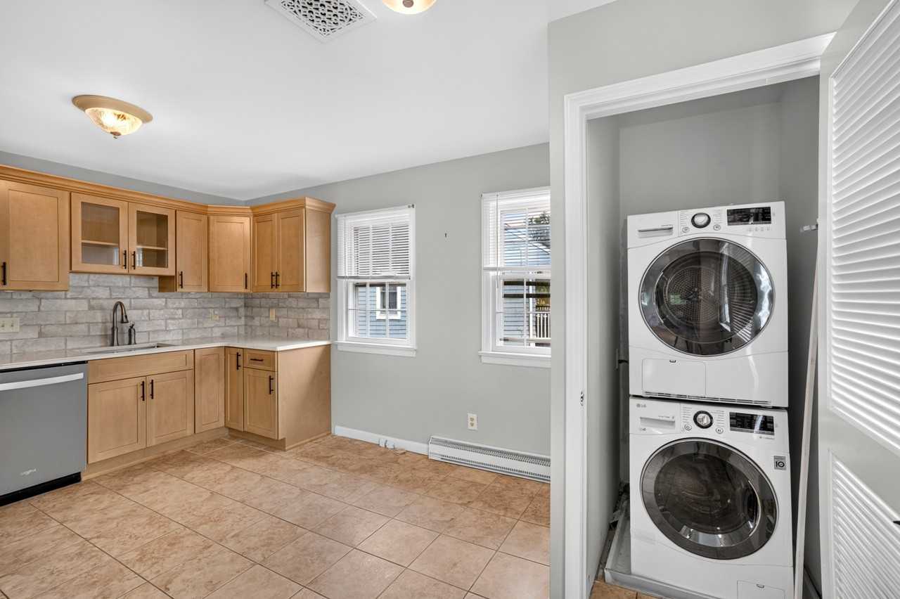 169 Mountain Ave #2ndFL - Photo 6 of 15