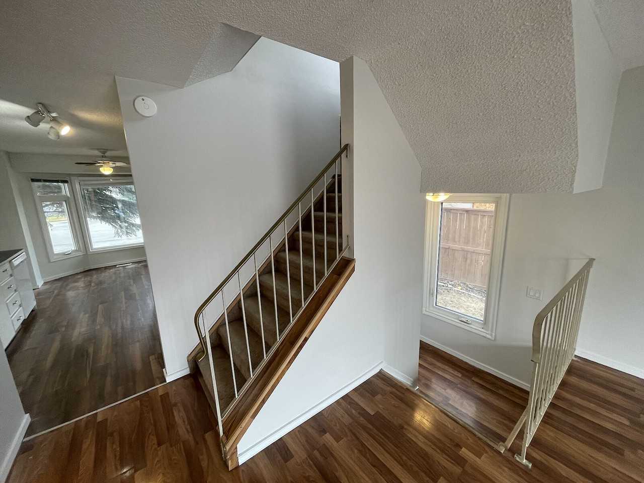 20 Mckernan Pl Se - Photo 7 of 22