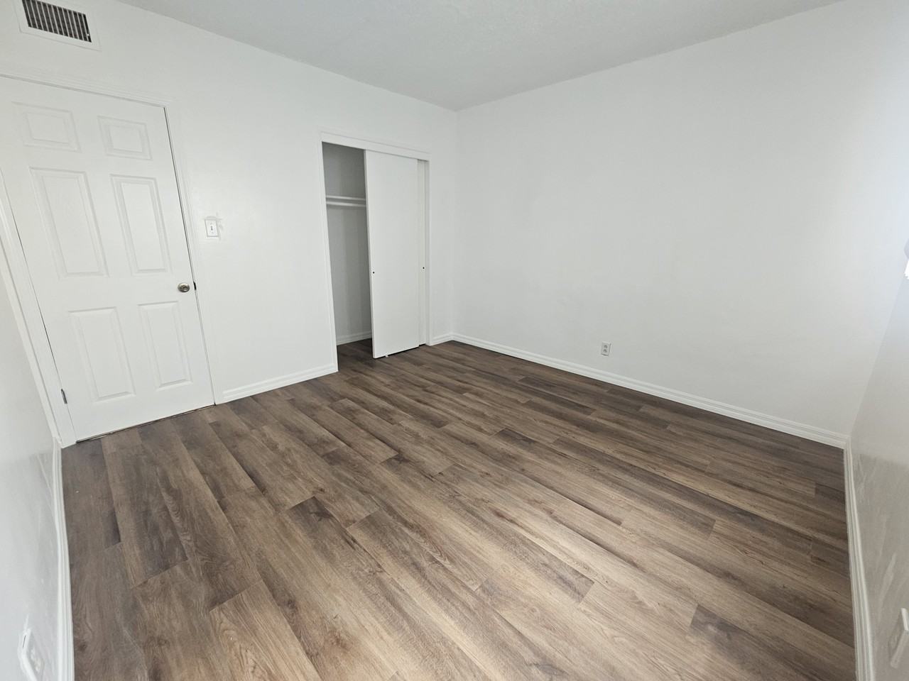 622 S Fir Ave #1 - Photo 7 of 17