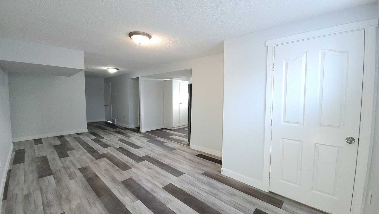 343 Penworth Way Se - Photo 2 of 10