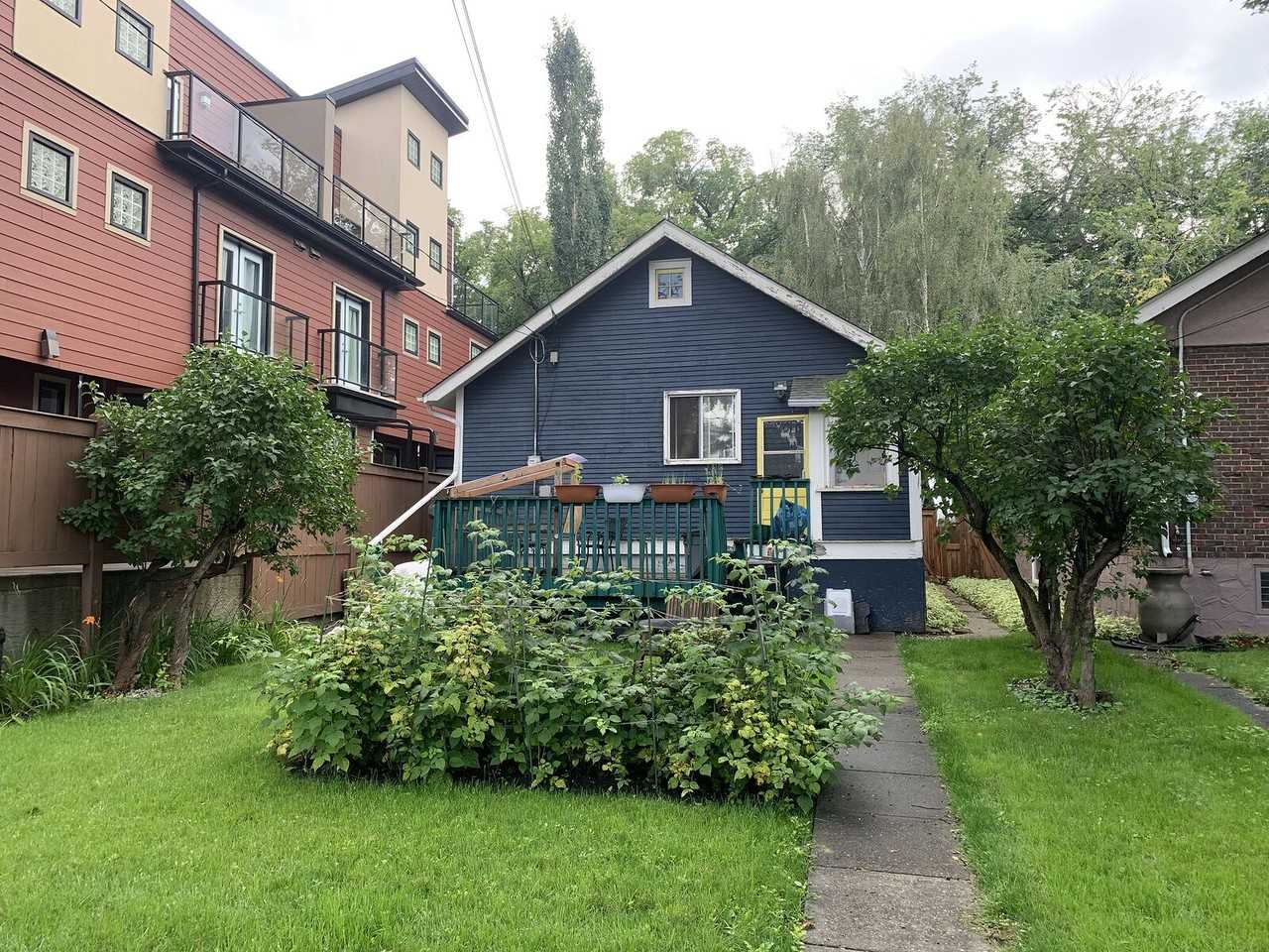 10810 83 Ave Nw - Photo 2 of 5