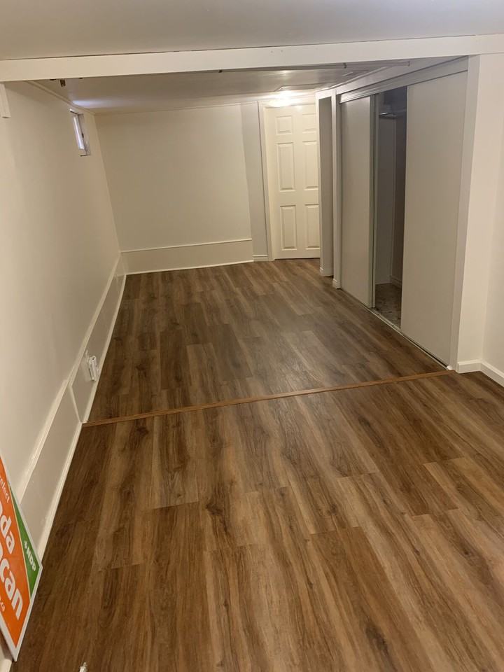 10810 83 Ave Nw - Photo 3 of 5