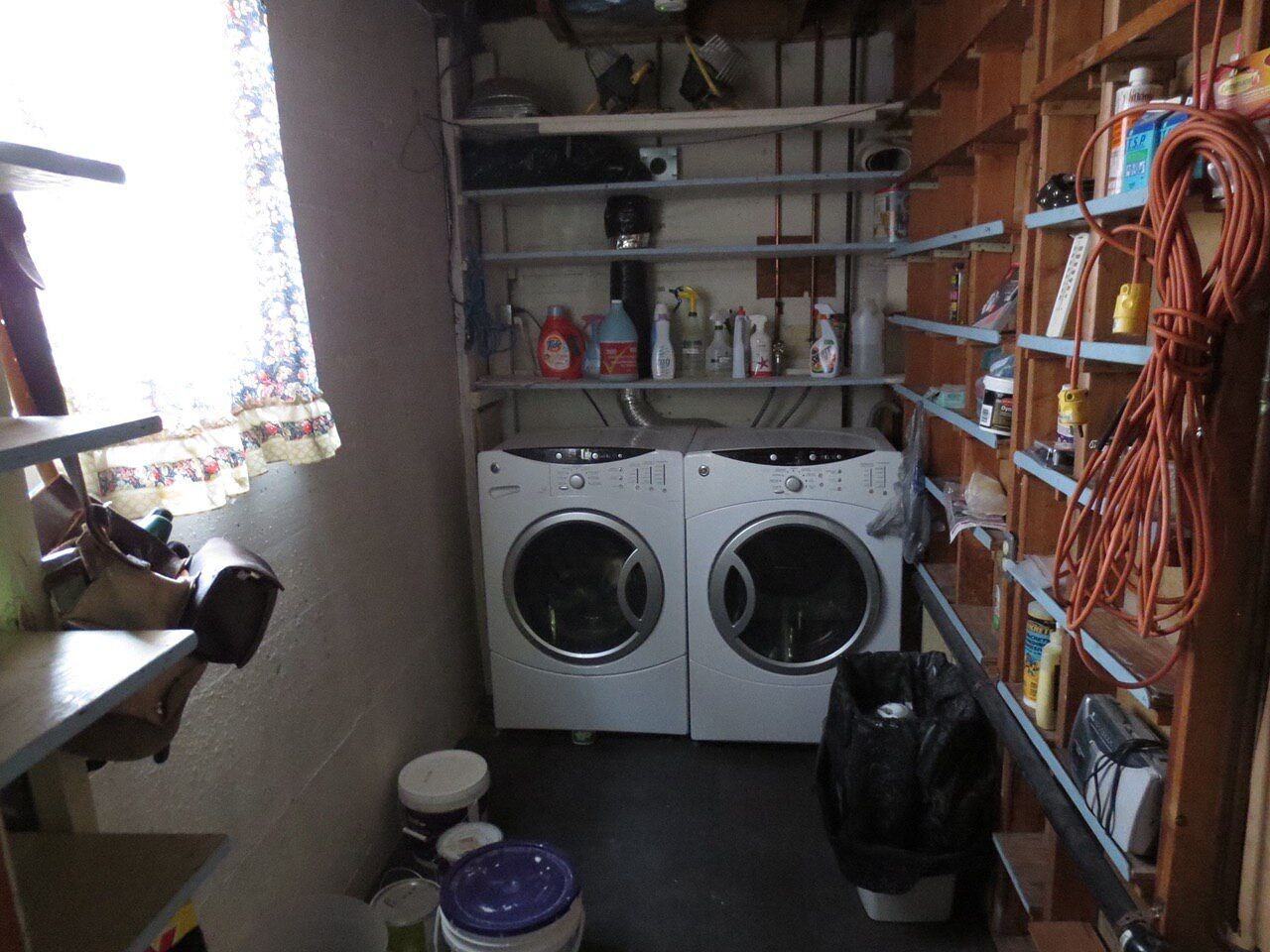 407 3 Ave Ne - Photo 5 of 14