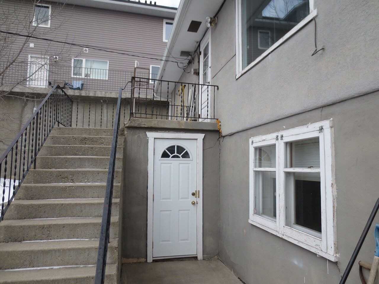 407 3 Ave Ne - Photo 7 of 14