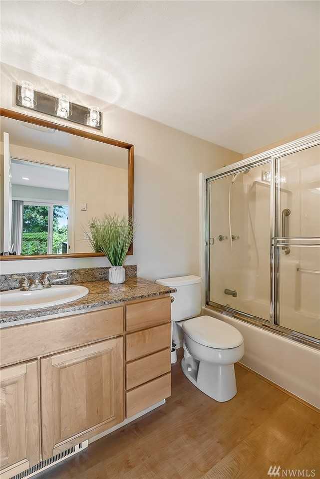14210 56th Ave S #NA - Photo 3 of 7