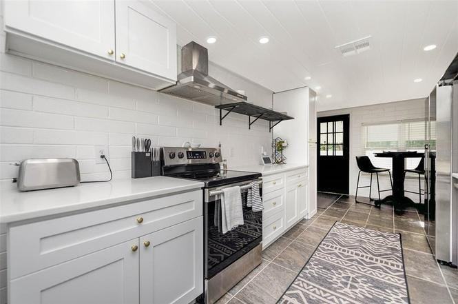 2403 Illinois St #NA - Photo 5 of 9