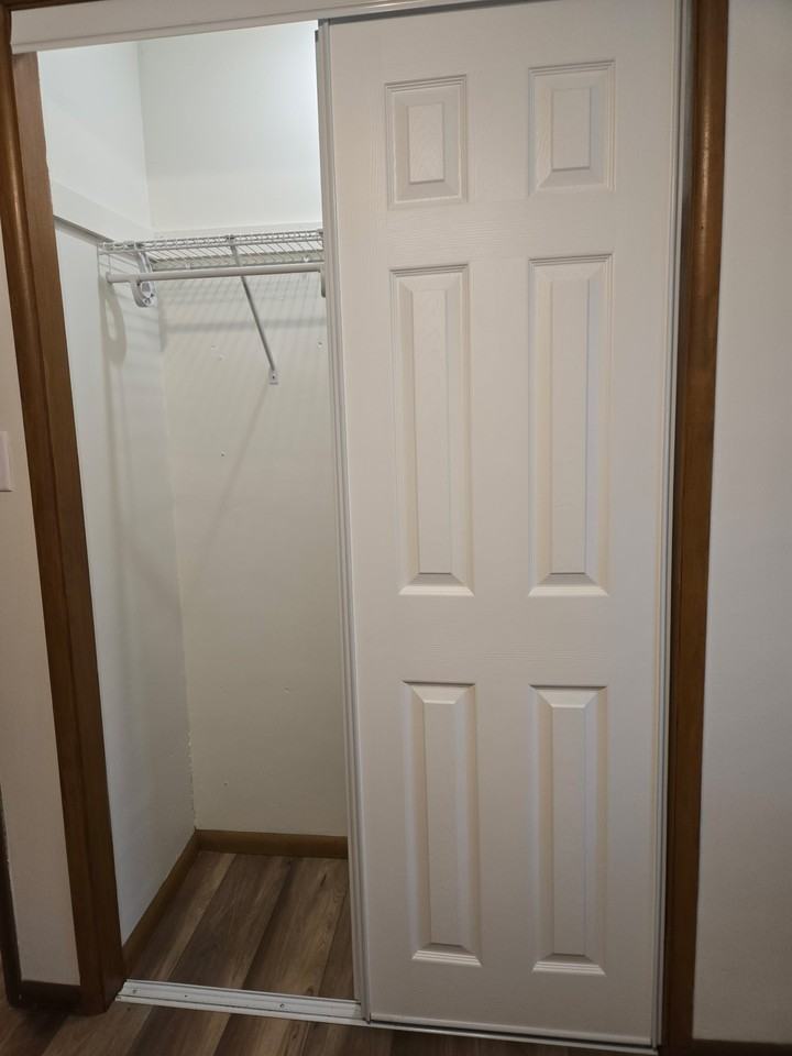 501 Suszycki Dr #NA - Photo 5 of 11