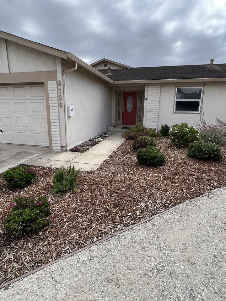 3126 Crestview Ct #3 - Photo 3 of 12