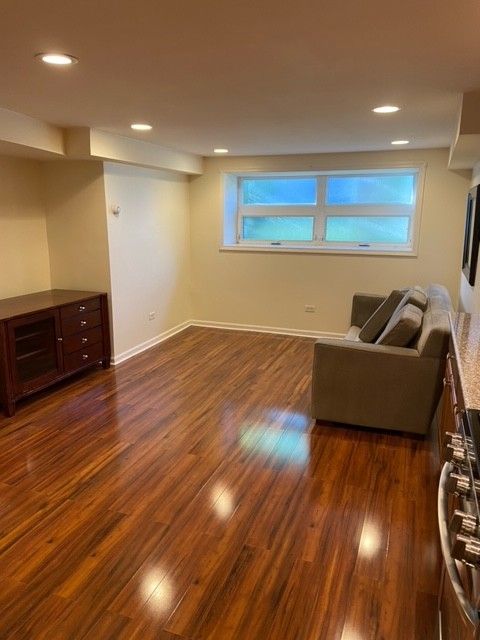 5249 W Montrose Ave #G - Photo 6 of 15