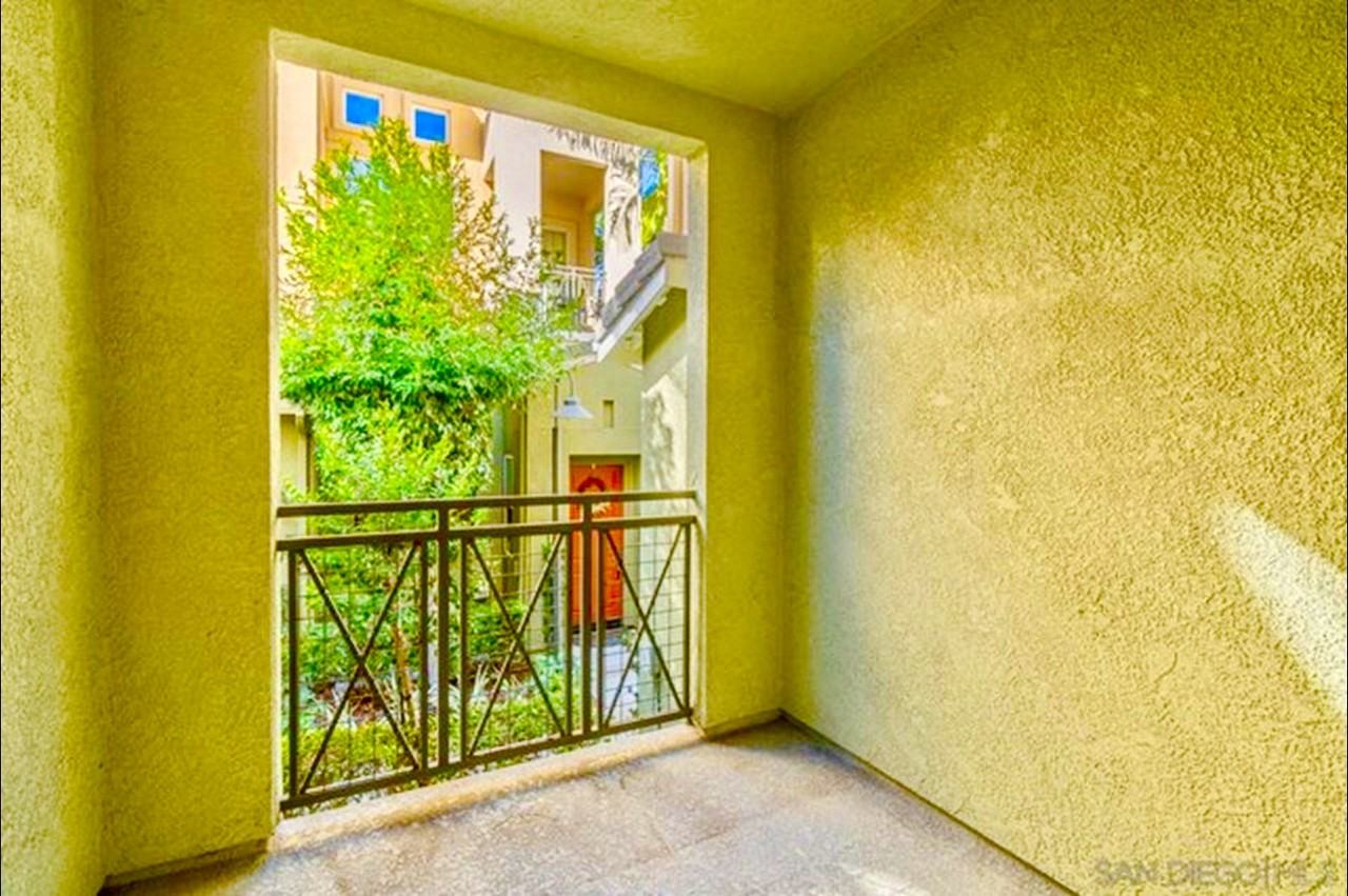 8713 Tribeca Cir #0 - Photo 6 of 28
