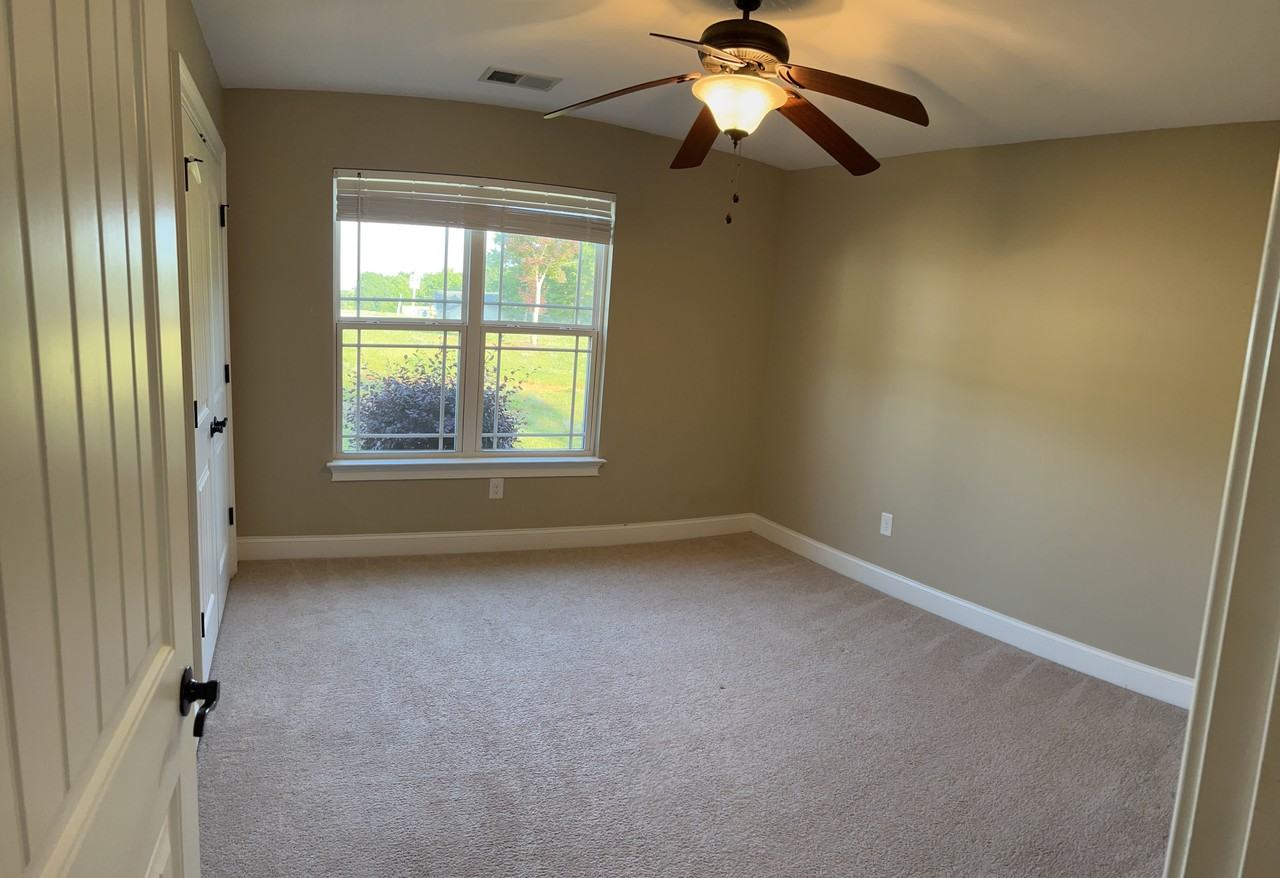3430 Maple Wood Dr #NA - Photo 4 of 27