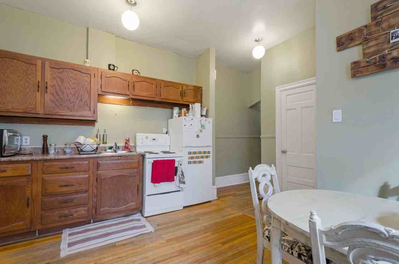 152 Goulburn Avenue - Photo 2 of 10