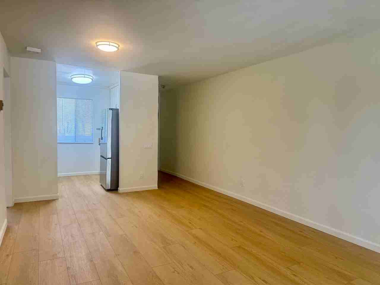 550 W Pennsylvania Ave #2 - Photo 5 of 14