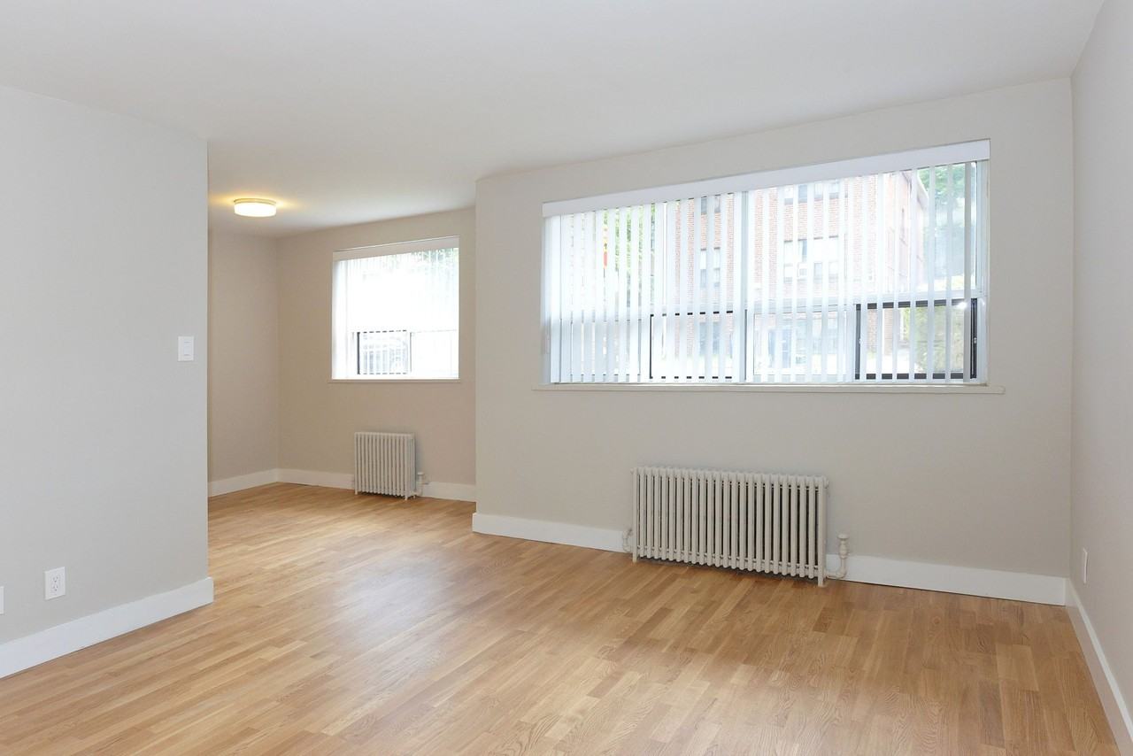 12 Bater Street - Photo 4 of 17
