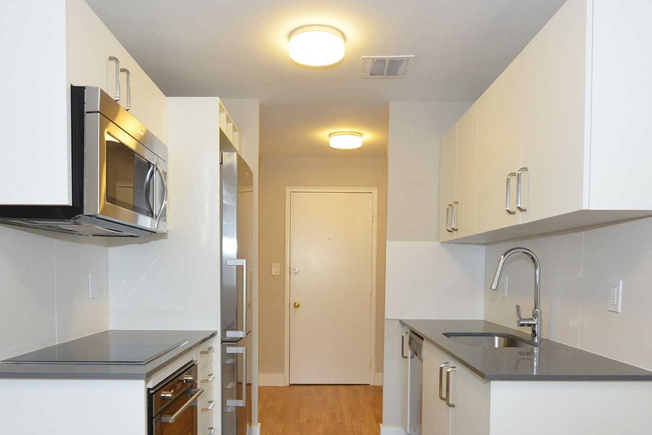 12 Bater Street - Photo 6 of 17