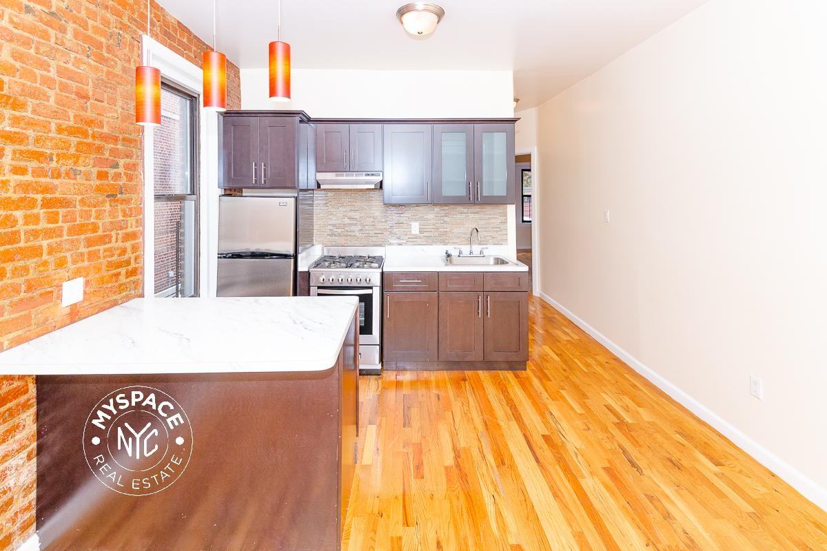 291 Crown St #A1 - Photo 2 of 8