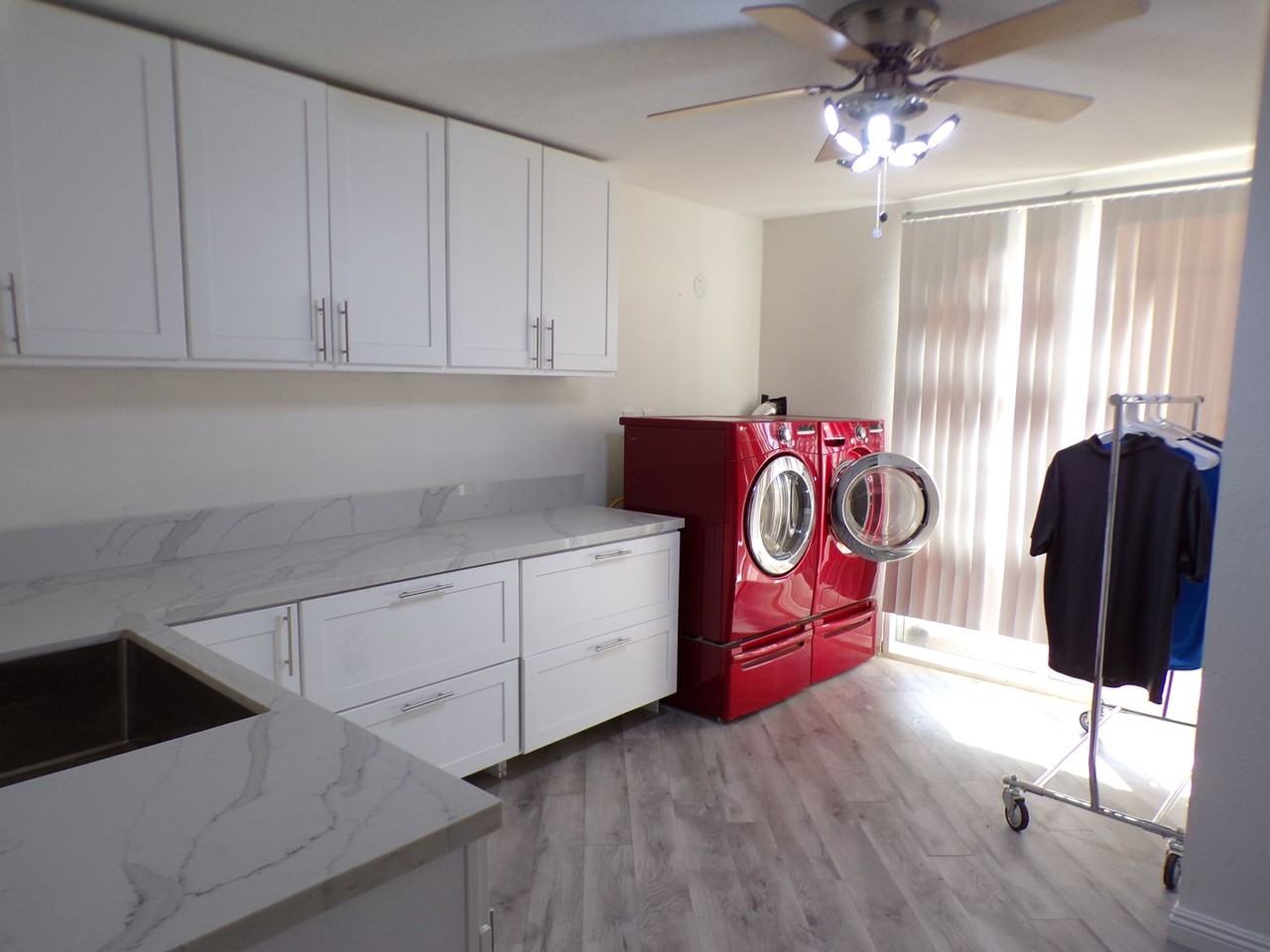 13627 Hermano Way - Photo 6 of 9