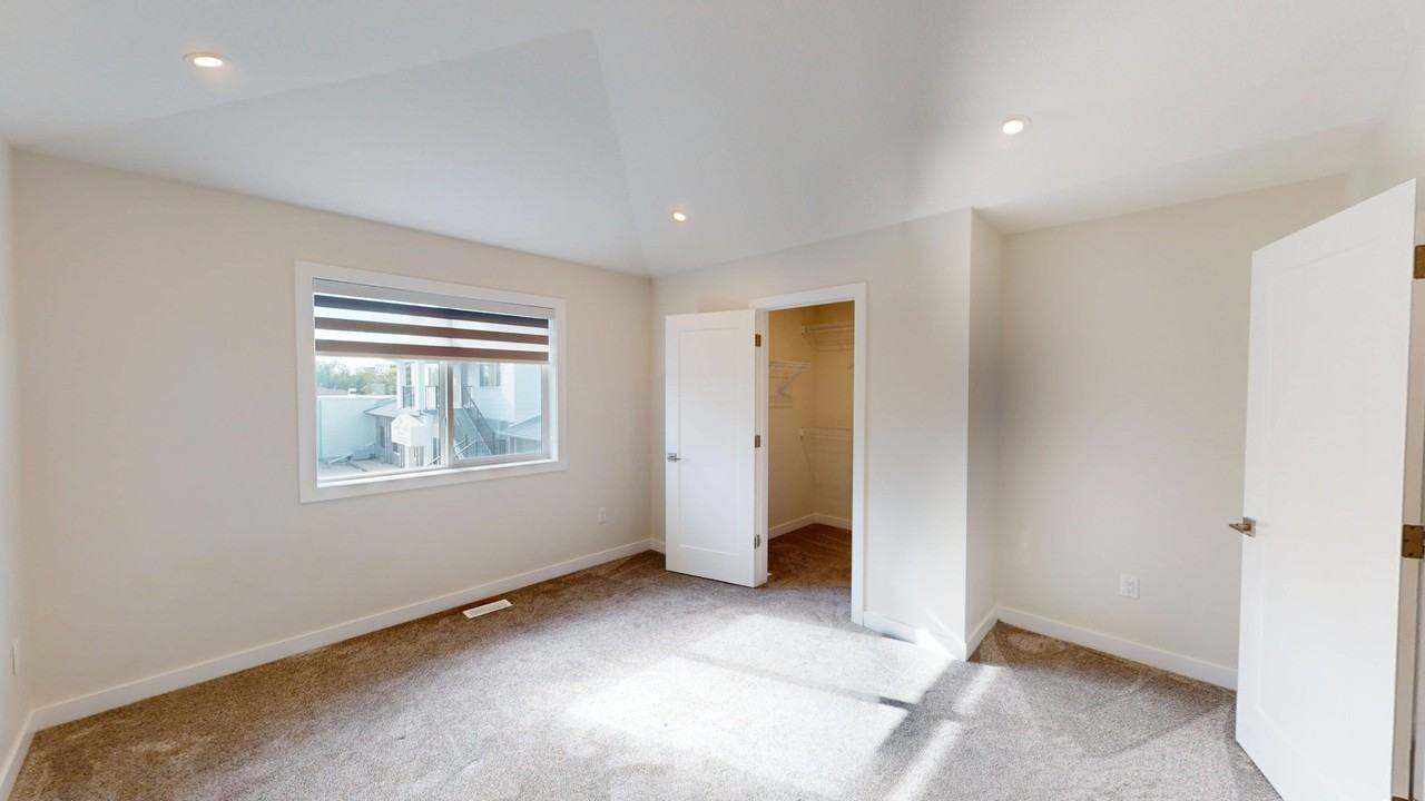 15824 Main-15824 100a Ave Nw - Photo 6 of 15
