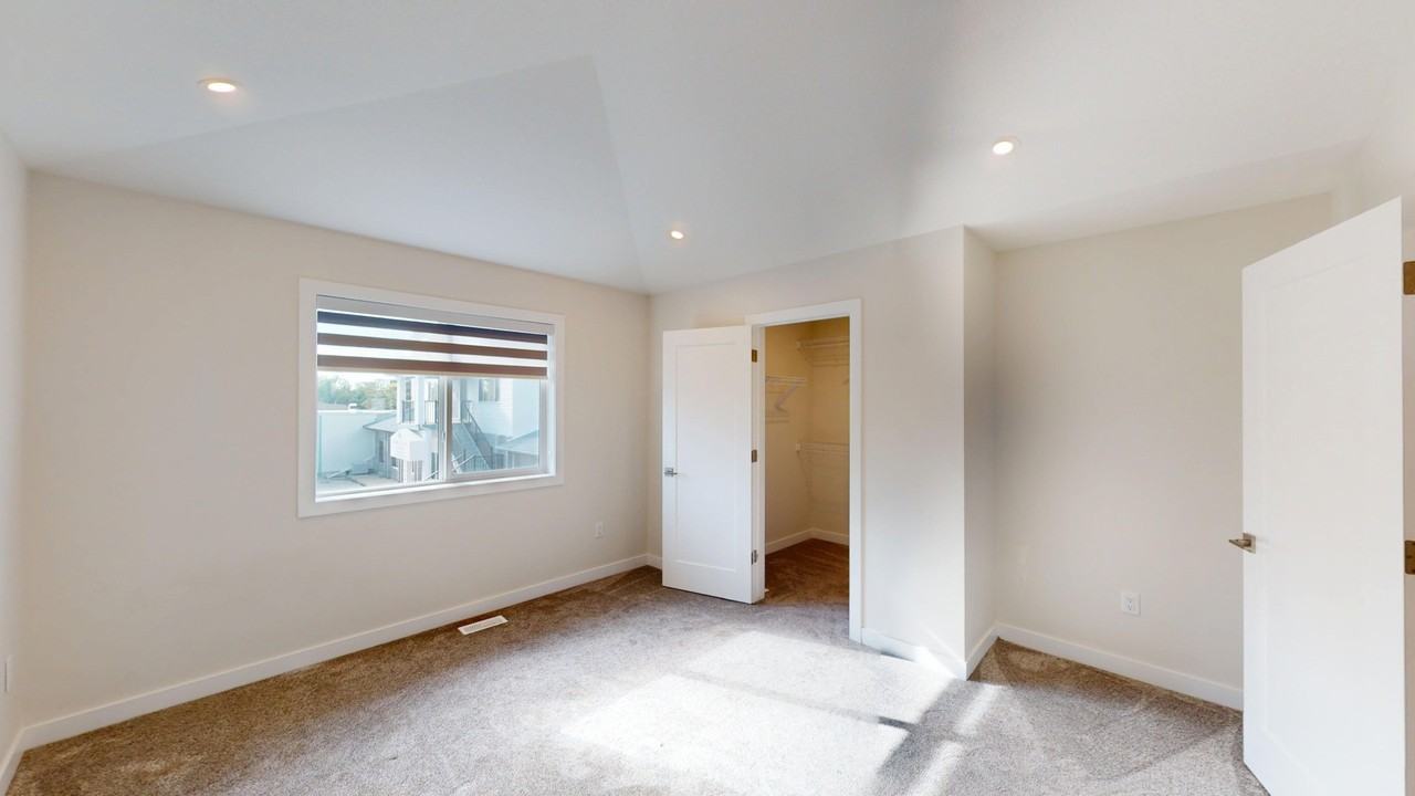 15824 Main-15824 100a Ave Nw - Photo 7 of 15