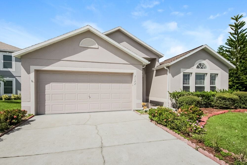 2122 Marisol Loop - Photo 3 of 16