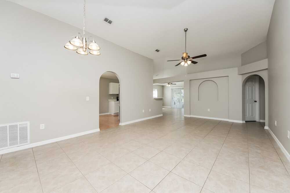 2122 Marisol Loop - Photo 5 of 16