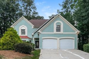 featured image of 492 Ivey Ct Se