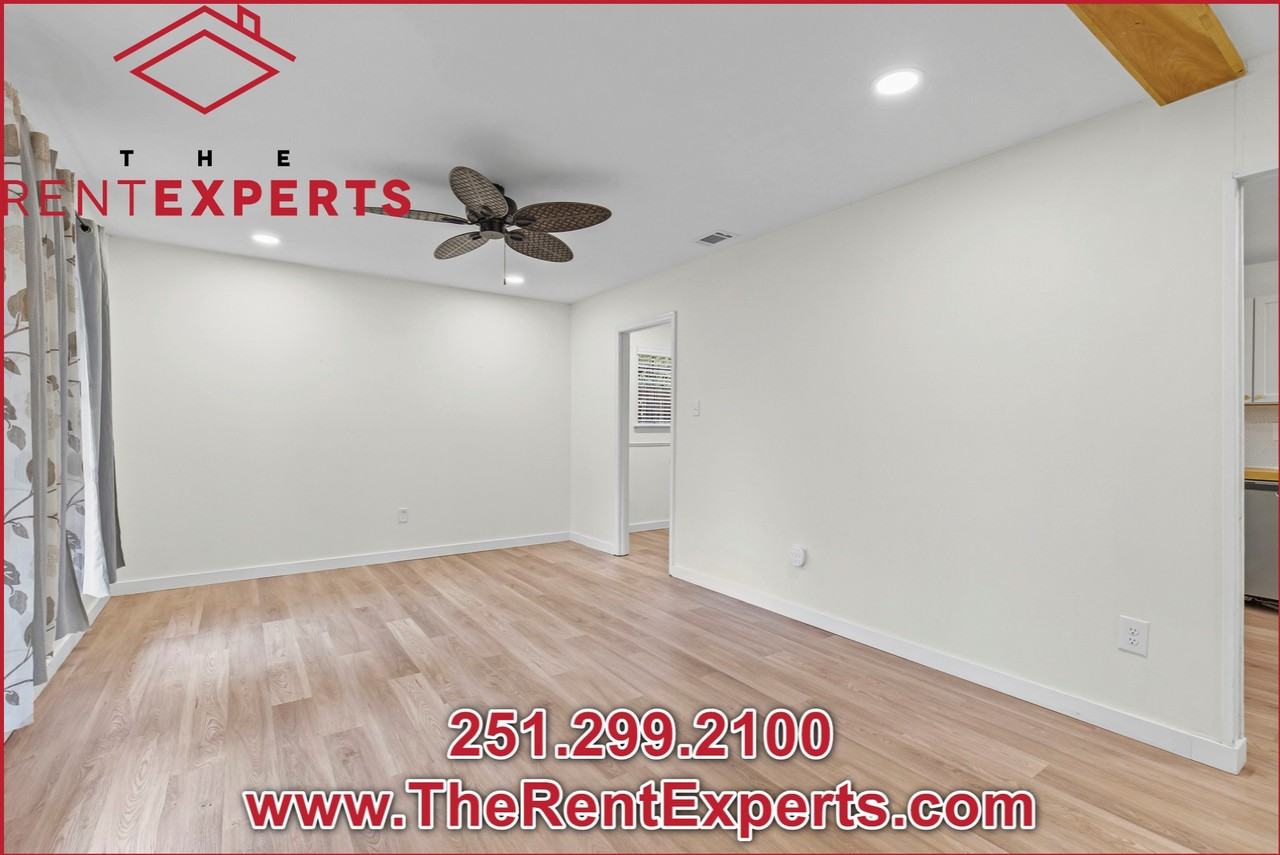 5925 Couton Dr #1 - Photo 5 of 20