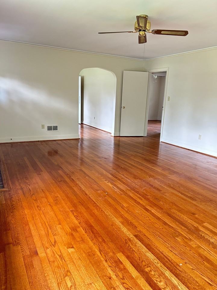 407 Elizabeth Dr #1 - Photo 2 of 15