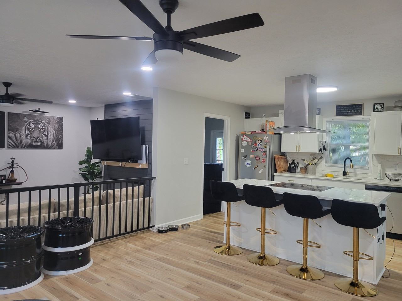 5494 Richwood Ct #1 - Photo 3 of 9