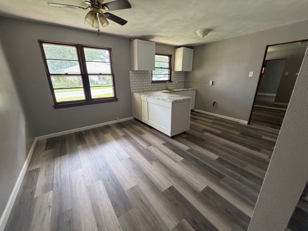 209 N Florida Ave - Photo 7 of 20