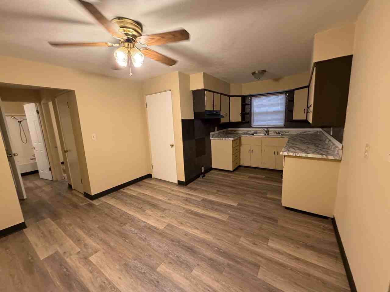 314-316 W. H Street - Photo 5 of 10