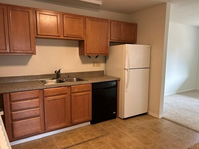 4409 218th St Sw #1 - Photo 4 of 7