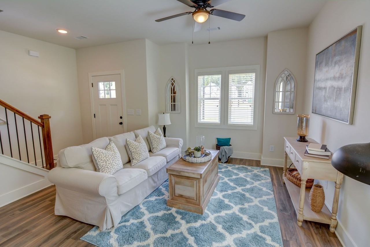 3 Bedroom Cottage Close to University of North Georgia! - Photo 7 of 14