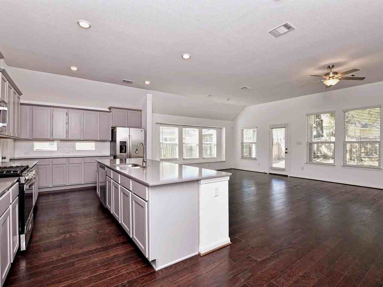509 Panzano Dr - Photo 5 of 23