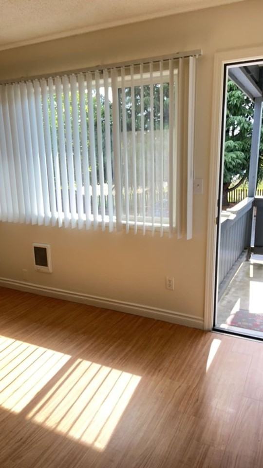 755 Nw 3rd St #20 - Photo 4 of 14