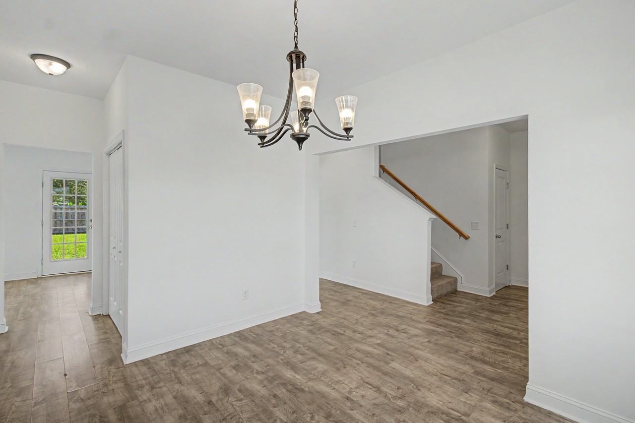 40 Rimes Ave Se #1 - Photo 2 of 50