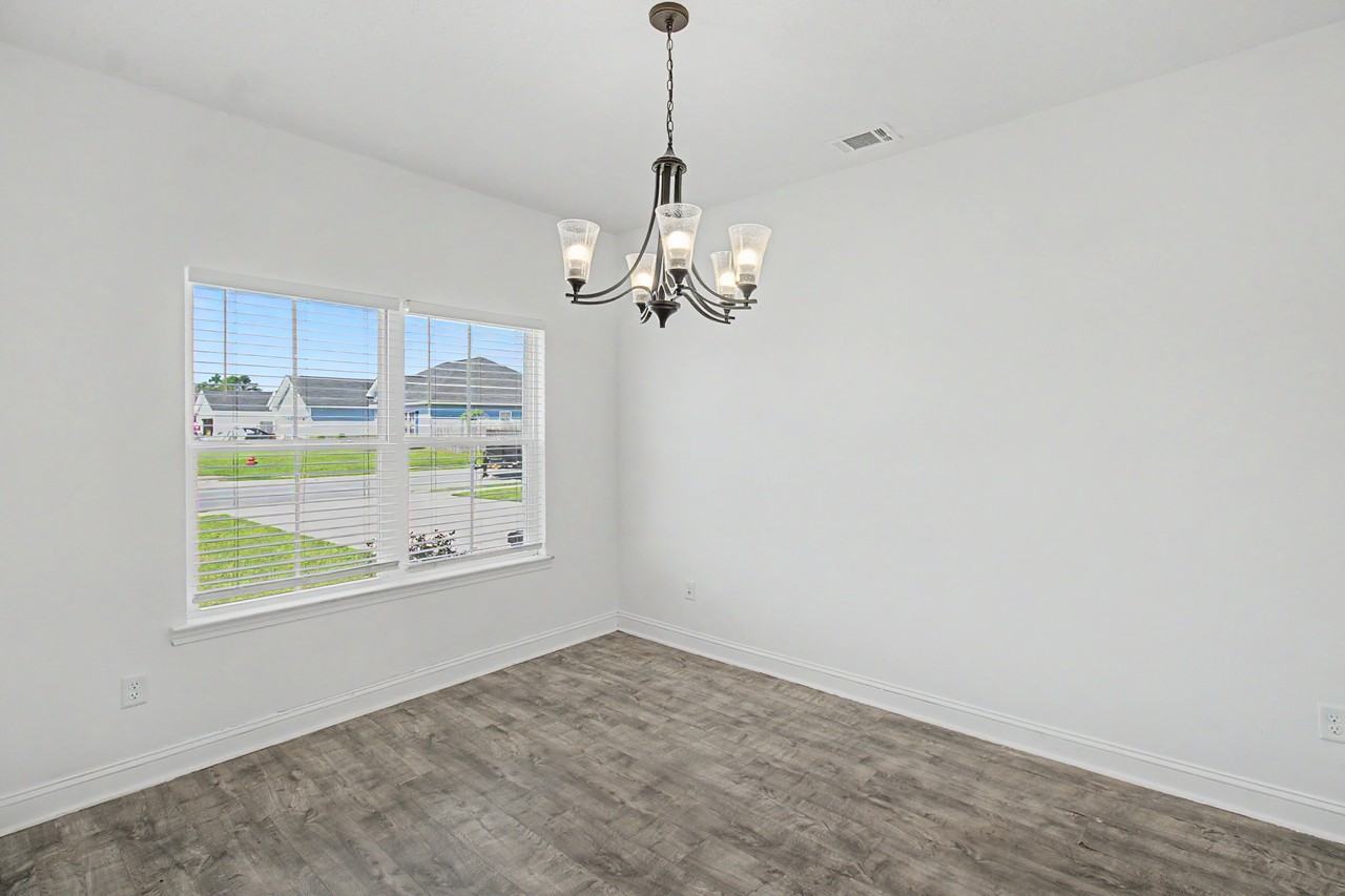 40 Rimes Ave Se #1 - Photo 4 of 50