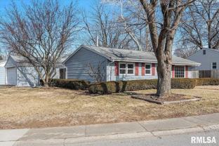 93 Dawn Dr #1 - Photo 1 of 1