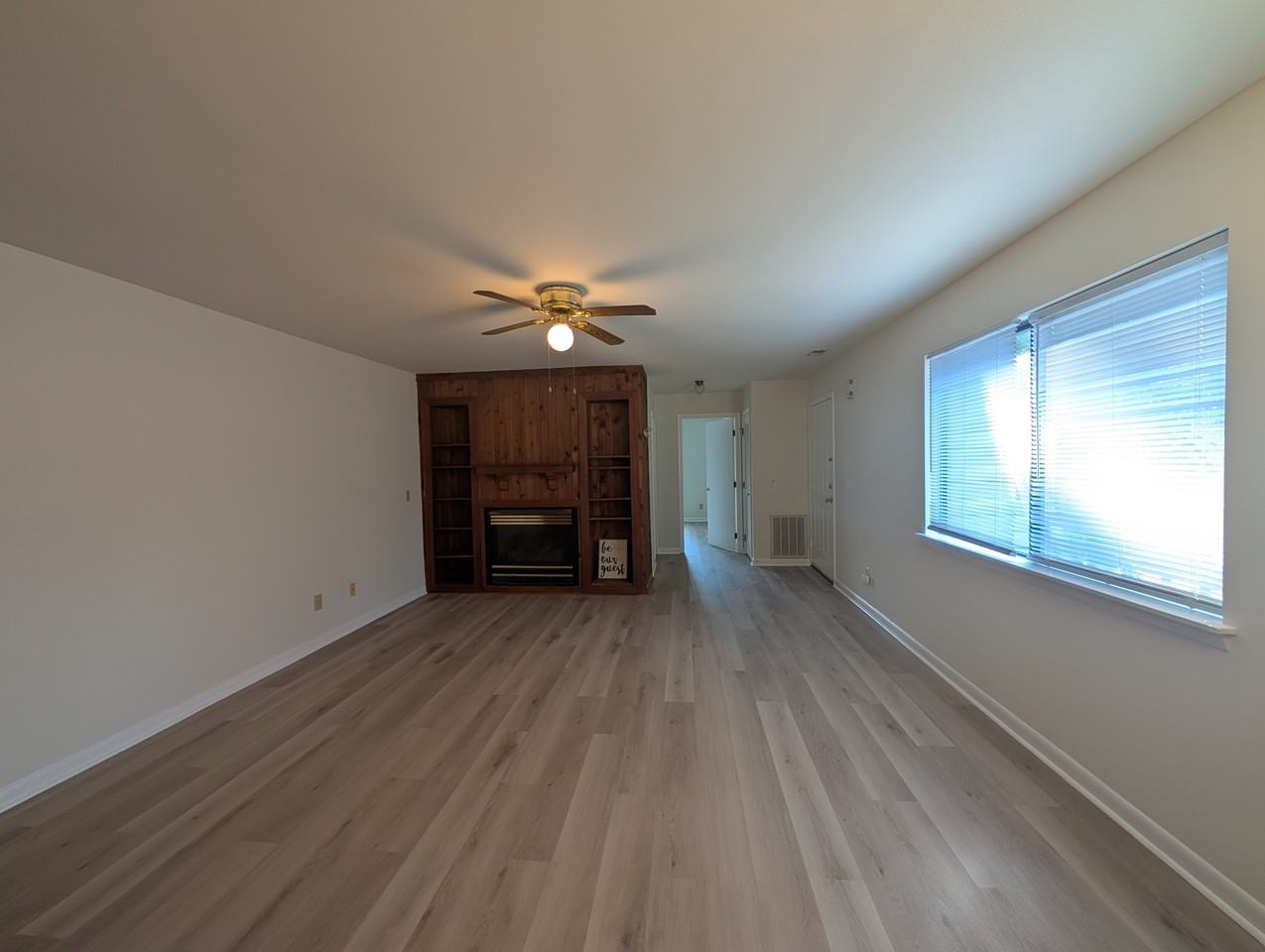 386 Summerwalk Cir #1 - Photo 7 of 17