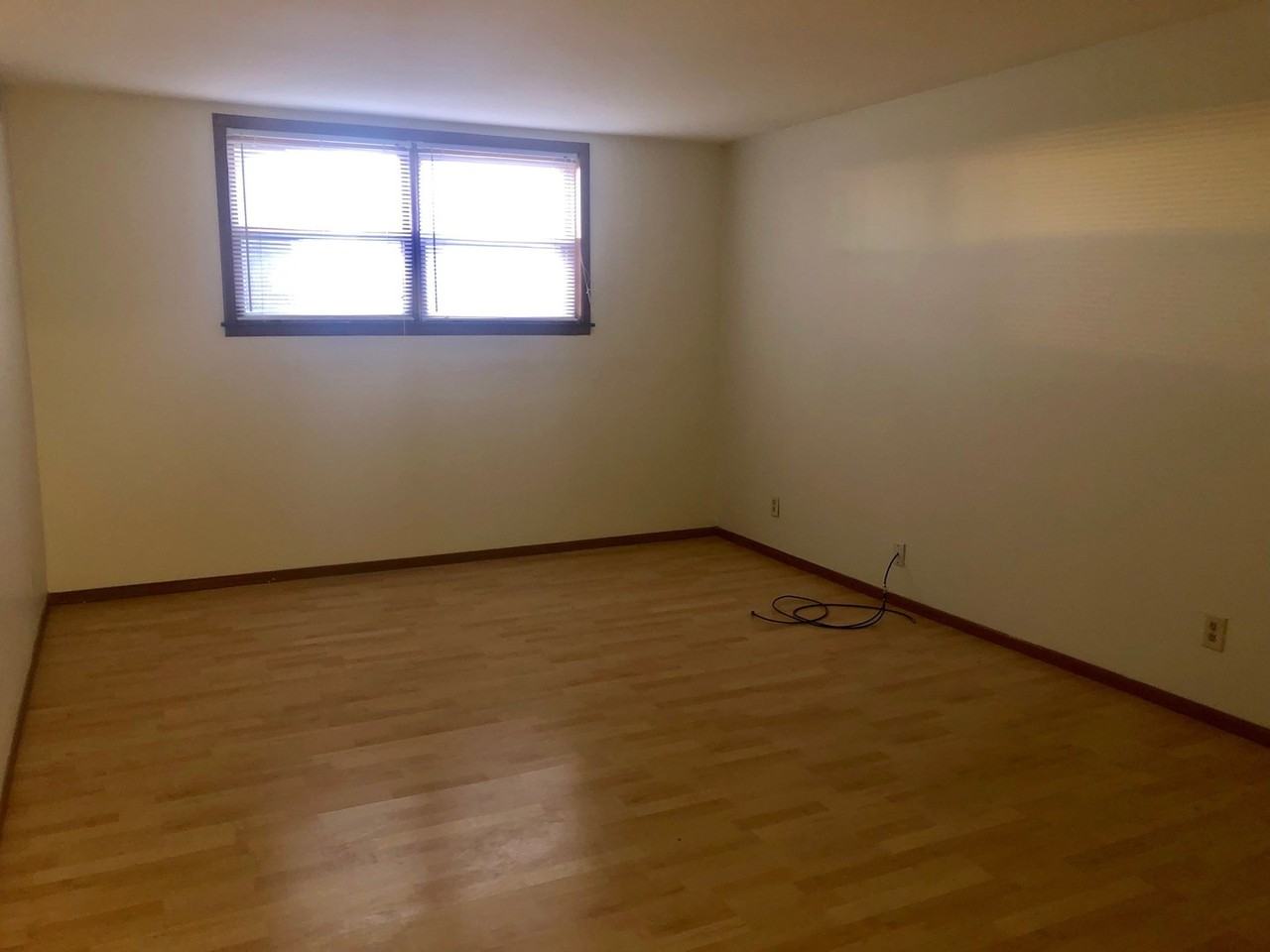 Mecherle Drive Apartments - Photo 7 of 11