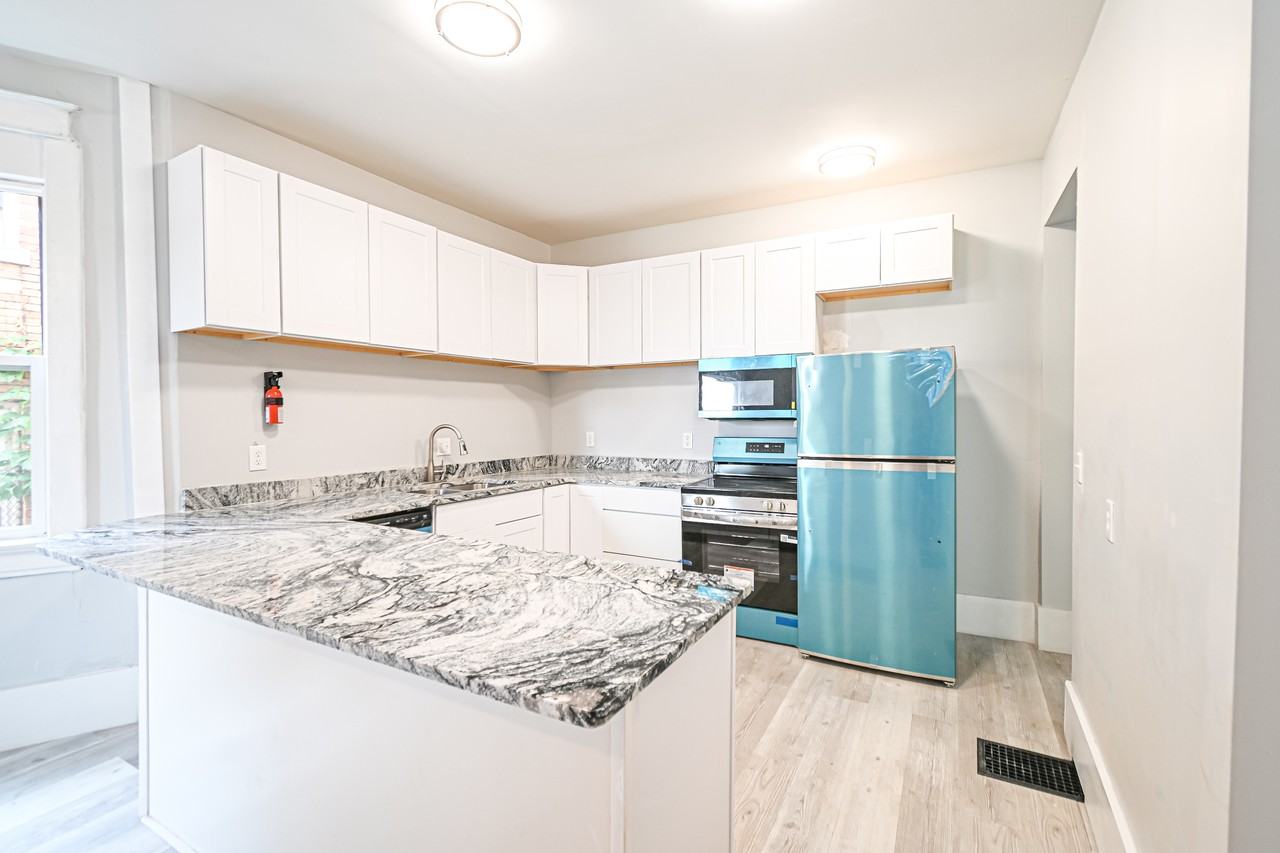 567 Prospect Pl #567 - Photo 4 of 30