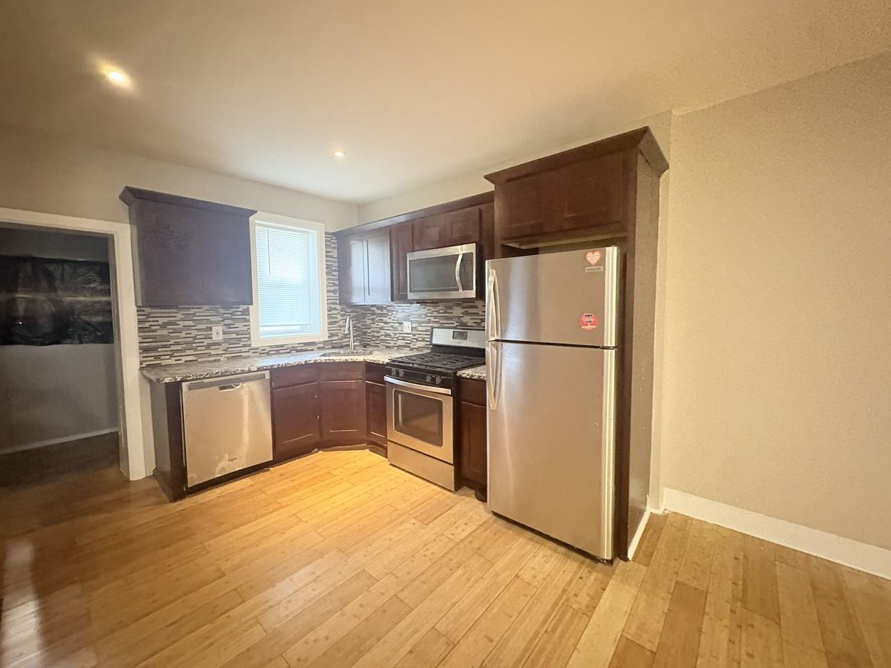 5303 Magnolia St #1 - Photo 4 of 35