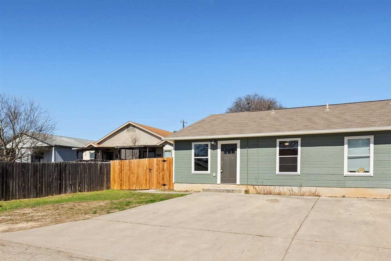 1204 Hillyer St - Photo 3 of 23